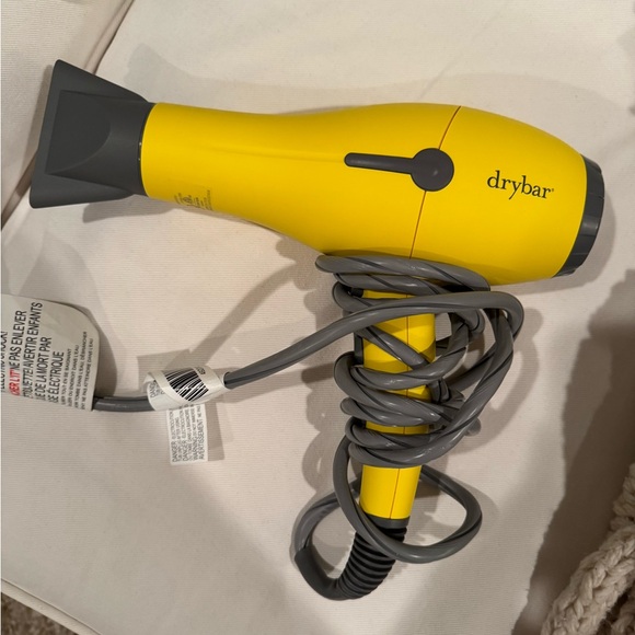 Drybar Buttercup full size hair dryer - Picture 1 of 1